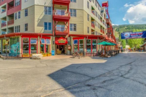 Luxury 3 Bedroom Mountain Condo In River Run Village With Beautiful Mountain Views And Walking Distance To Ski